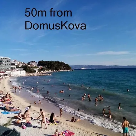 아파트 Domuskova