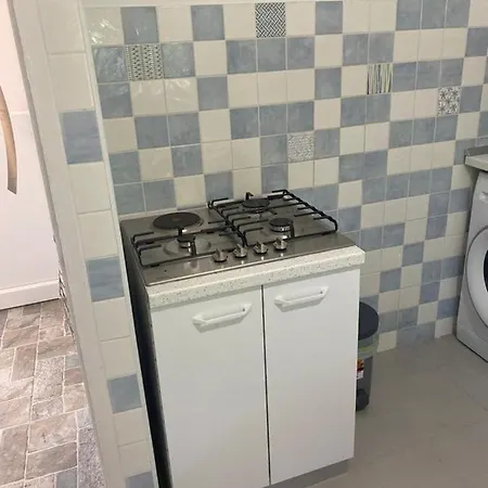 Domuskova Apartament Podstrana